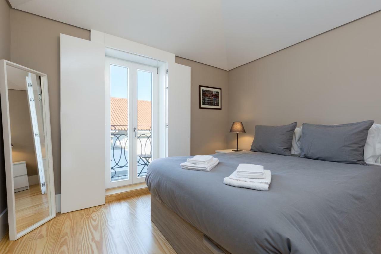 Porto And Clerigos Views By Porto City Hosts Bagian luar foto