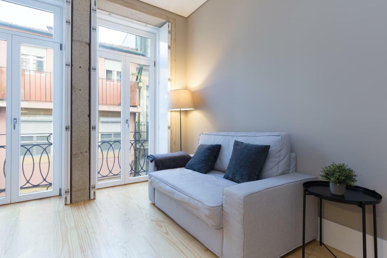 Porto And Clerigos Views By Porto City Hosts Bagian luar foto